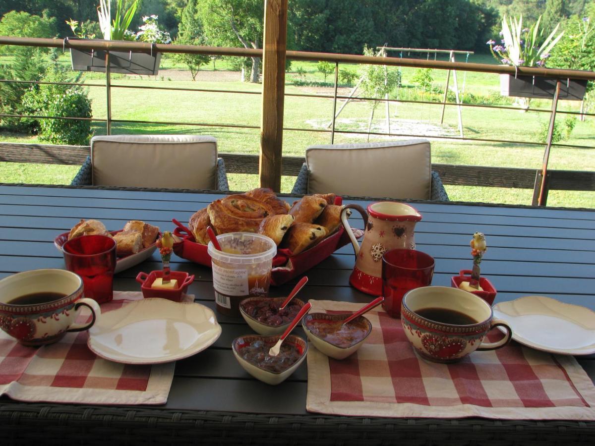 Le Petit Nid Douillet Bed and Breakfast Trescléoux Eksteriør billede