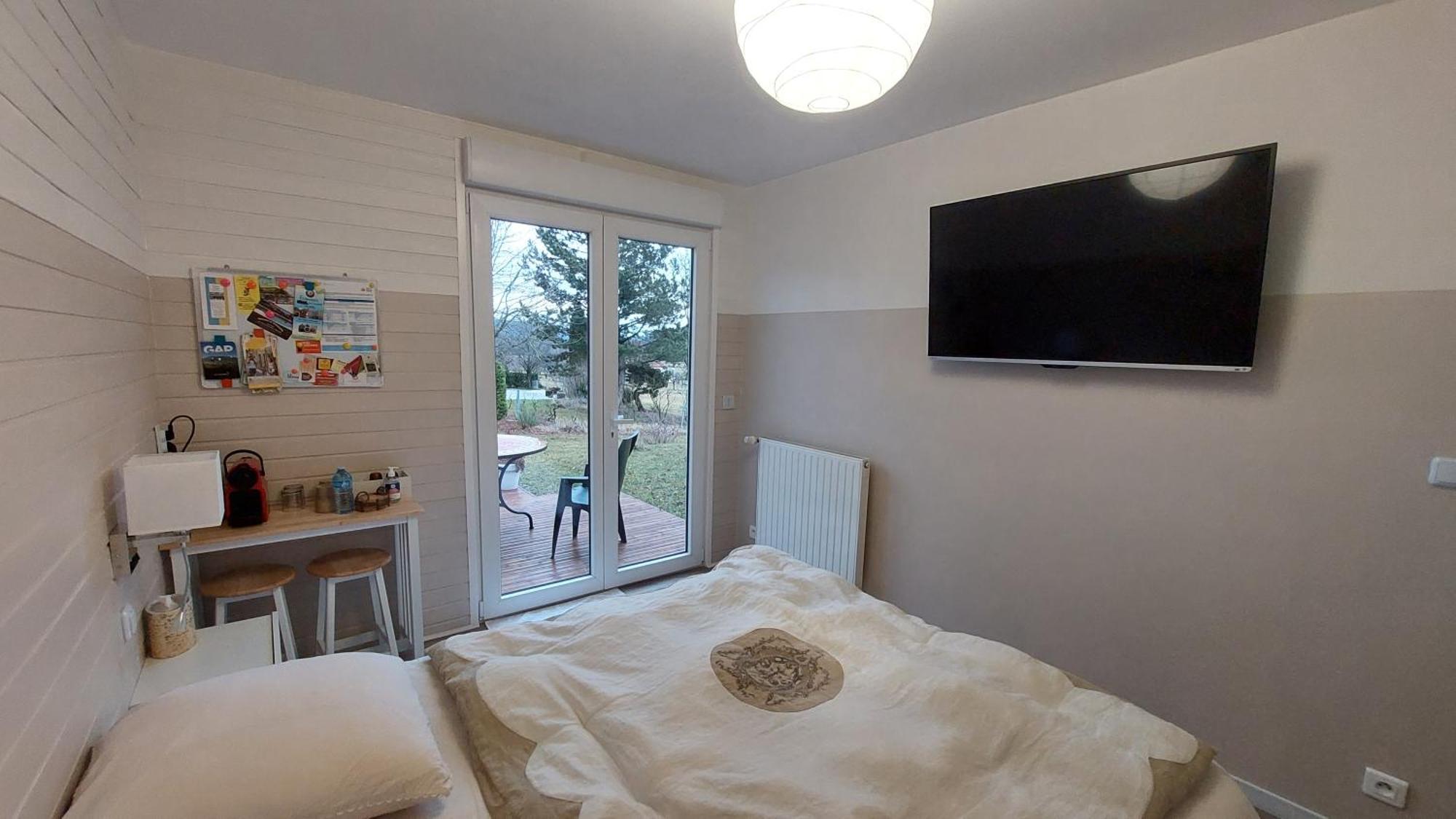 Le Petit Nid Douillet Bed and Breakfast Trescléoux Eksteriør billede